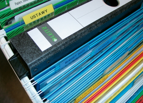 Biblioraft  180°, suspendabil, PP, partial reciclat, certificare FSC, A4, 50 mm, negru, Leitz